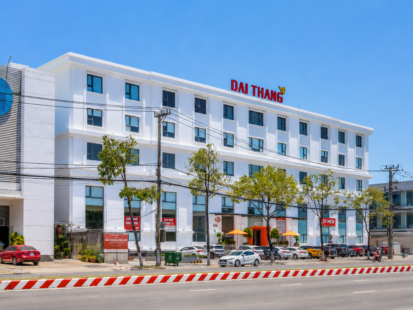 Mặt tiền tòa nhà X2 Office